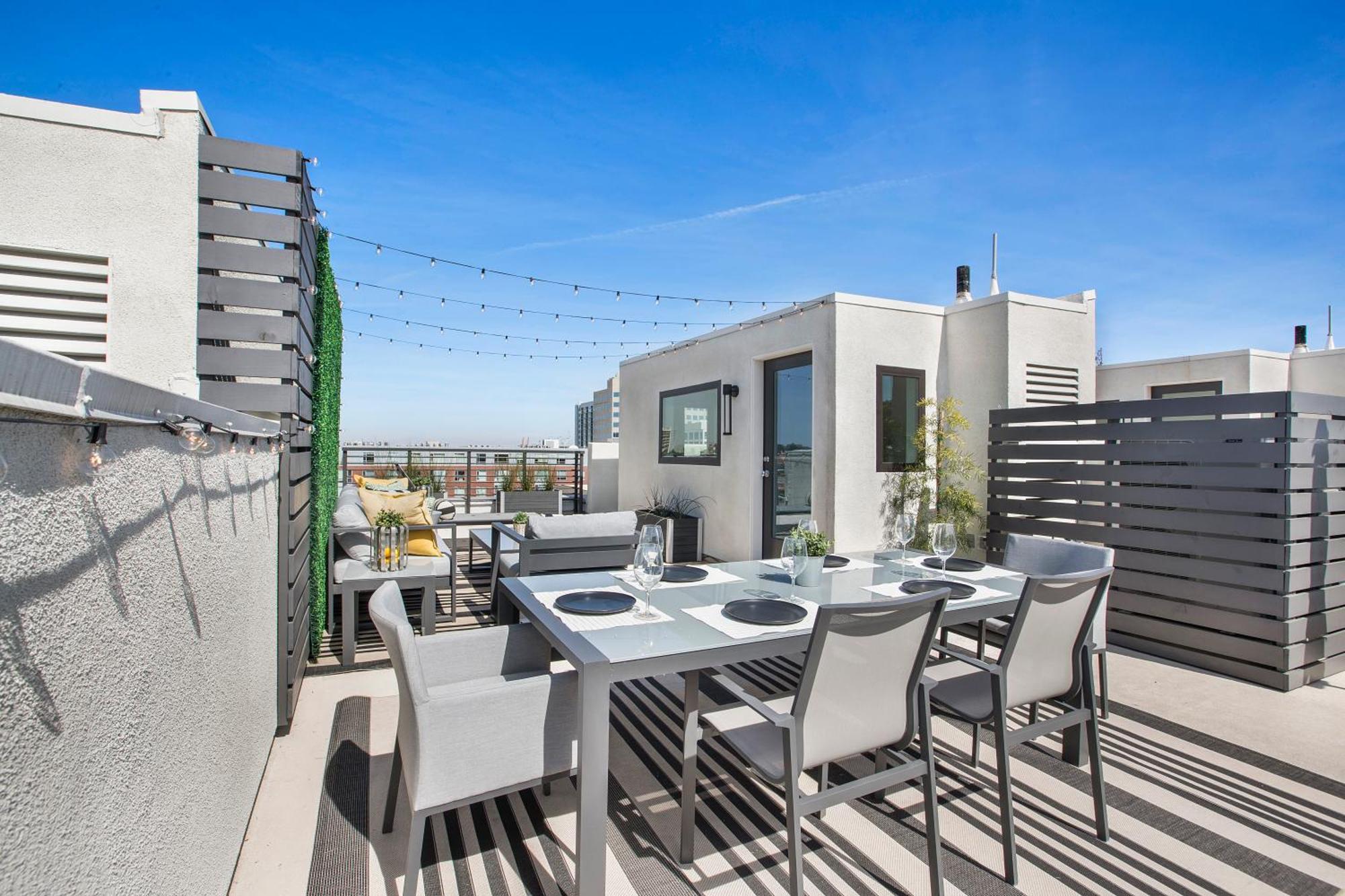 Holiday home La Harbor With Private Rooftop Near #dtla *